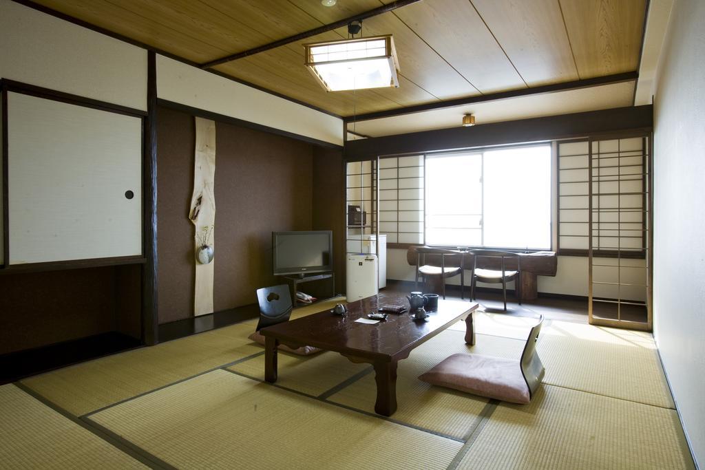 The Beach Kurotake Hotel Tokoname Exterior photo